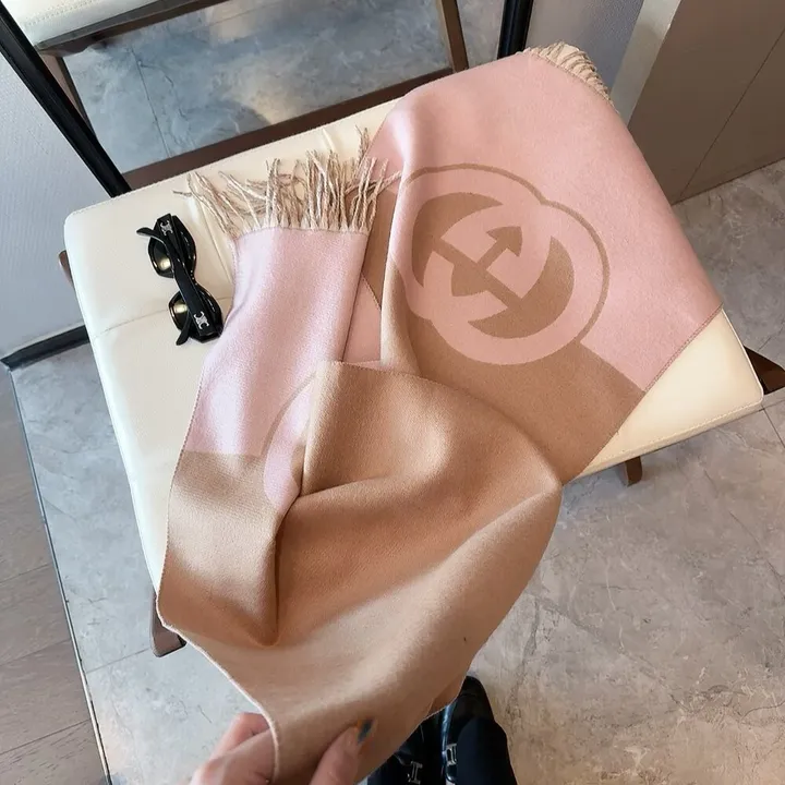 スーパーコピー ルイヴィトン マフラー