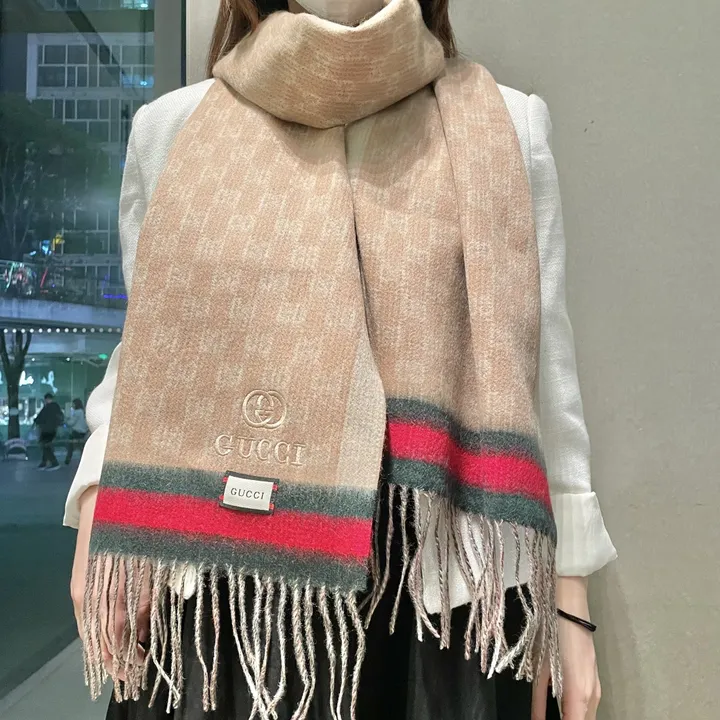 スーパーコピー グッチ マフラー