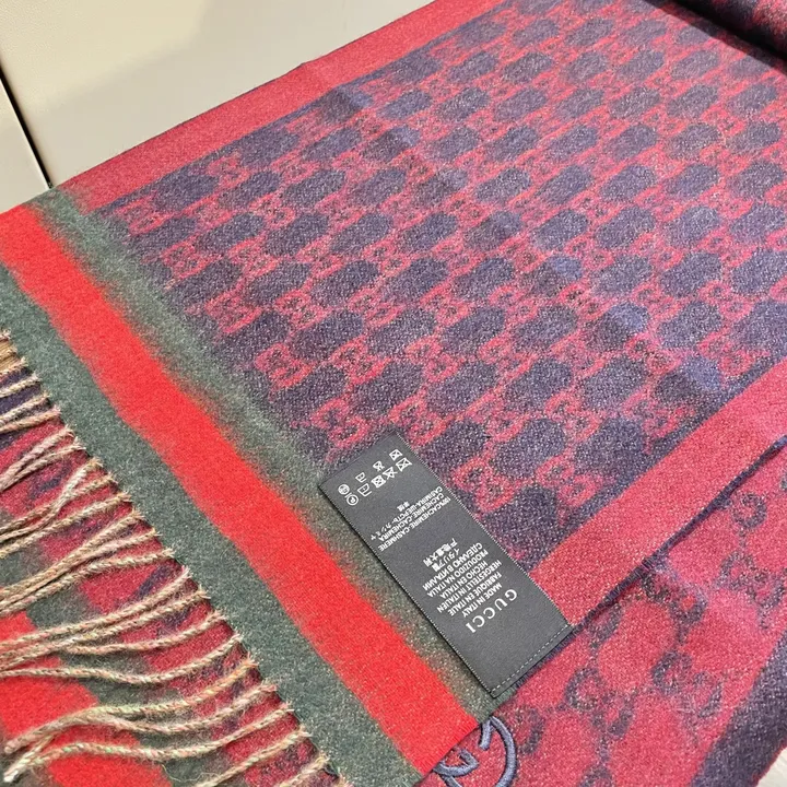 スーパーコピー グッチ マフラー