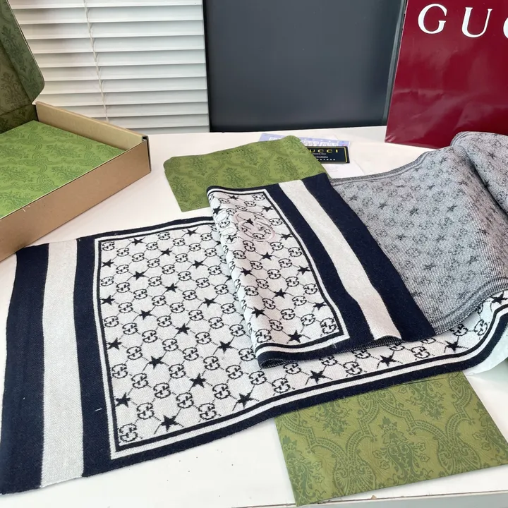 スーパーコピー グッチ マフラー