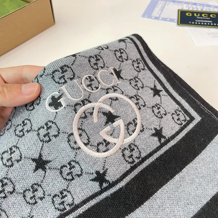 スーパーコピー グッチ マフラー