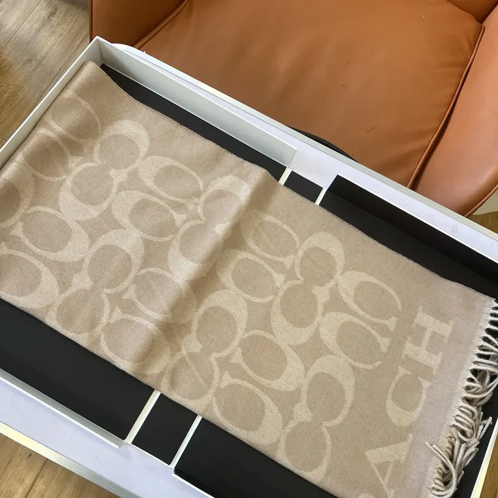 スーパーコピー コーチ マフラー