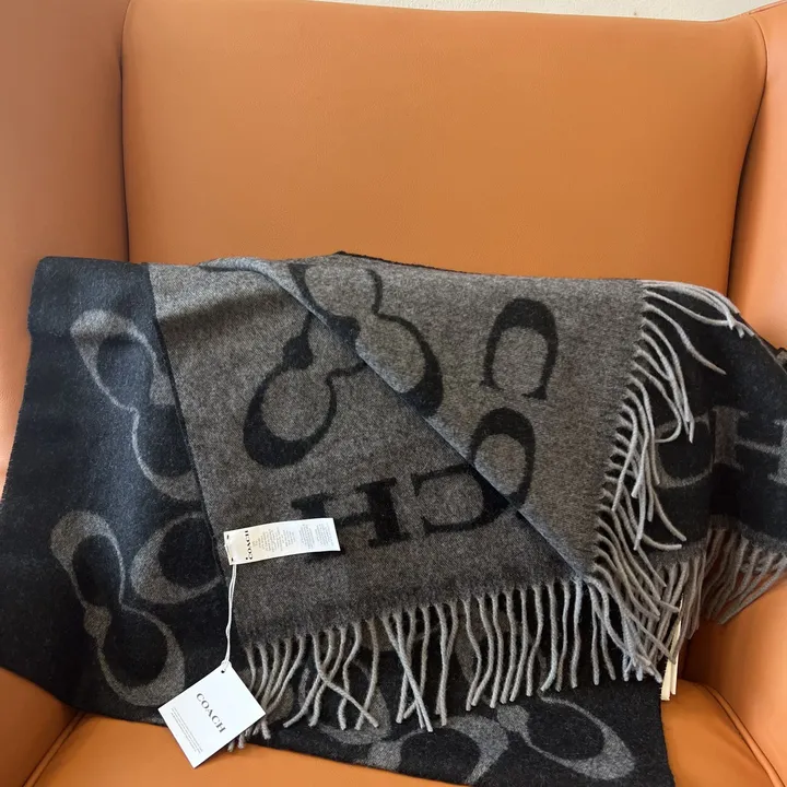 スーパーコピー コーチ マフラー