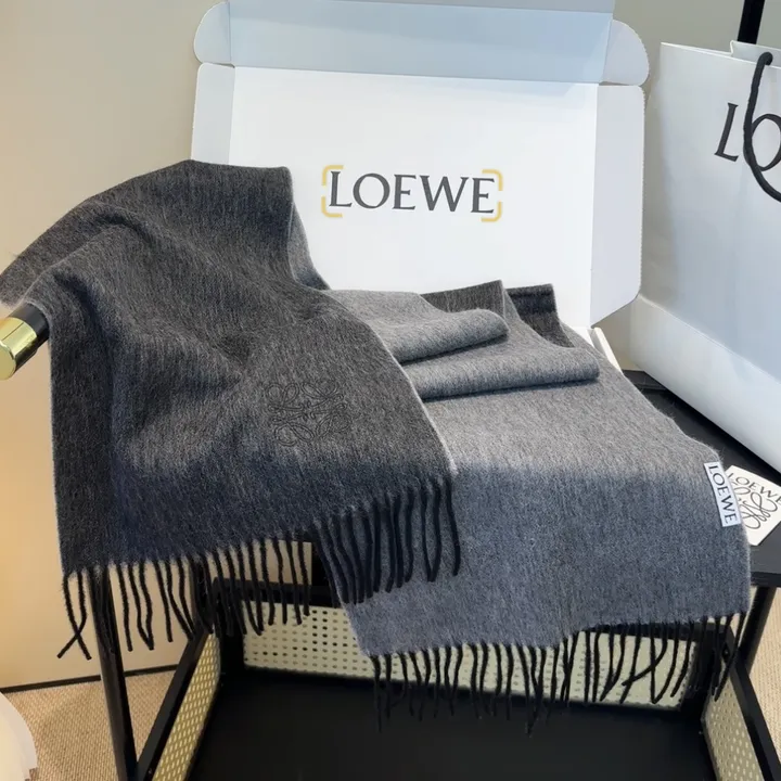 スーパーコピー ロエベ マフラー