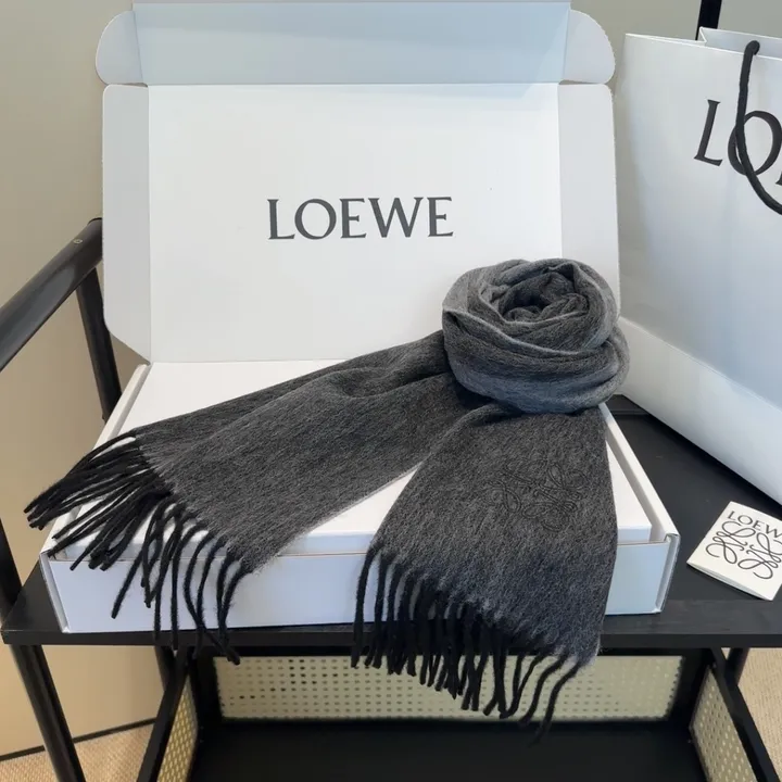 スーパーコピー ロエベ マフラー