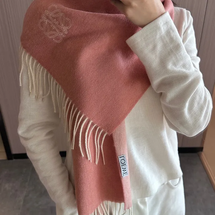 スーパーコピー ロエベ マフラー