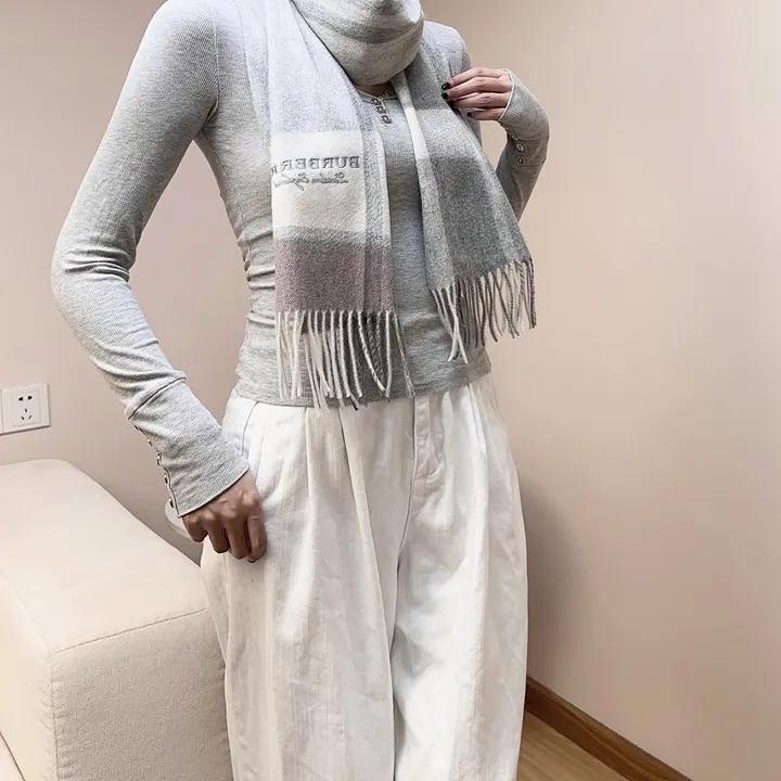 スーパーコピー バーバリー ス マフラー