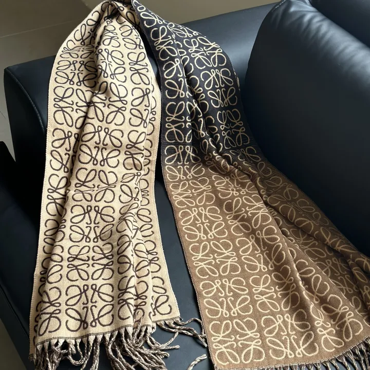 スーパーコピー ロエベ マフラー