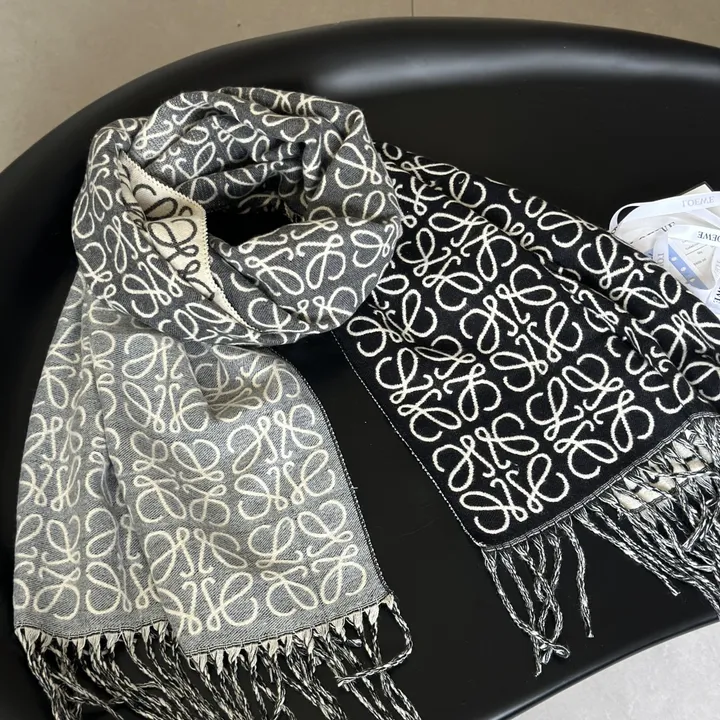 スーパーコピー ロエベ マフラー