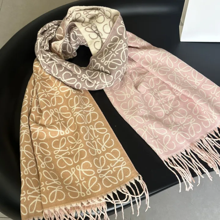 スーパーコピー ロエベ マフラー