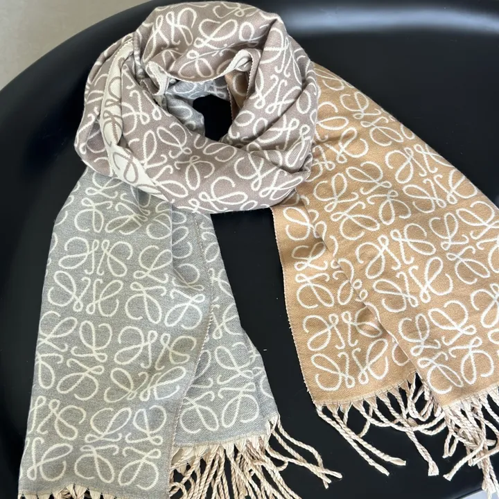 スーパーコピー ロエベ マフラー