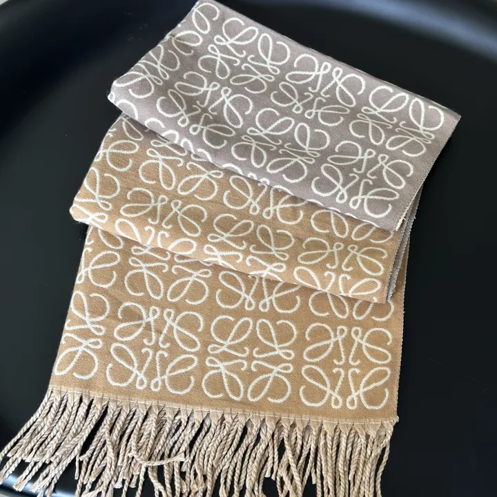 スーパーコピー ロエベ マフラー