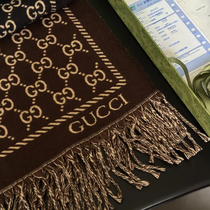 スーパーコピー グッチ マフラー