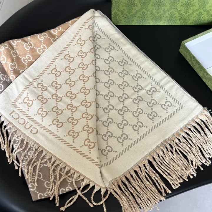 スーパーコピー グッチ マフラー