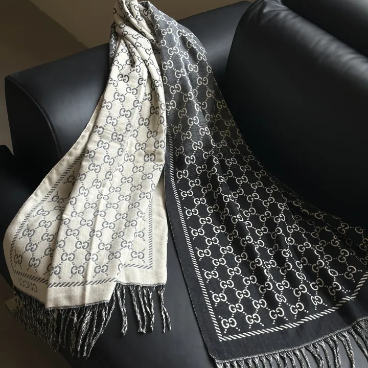 スーパーコピー グッチ マフラー