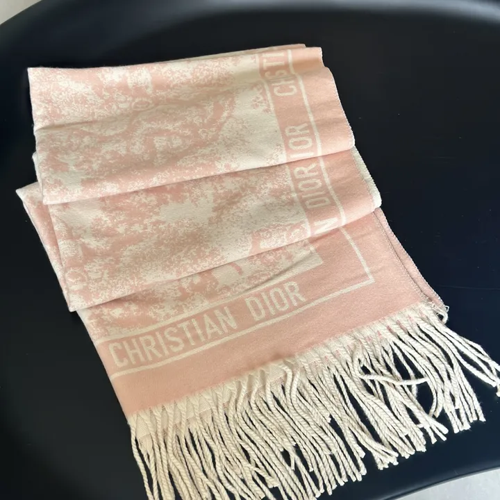 スーパーコピー ディオール マフラー