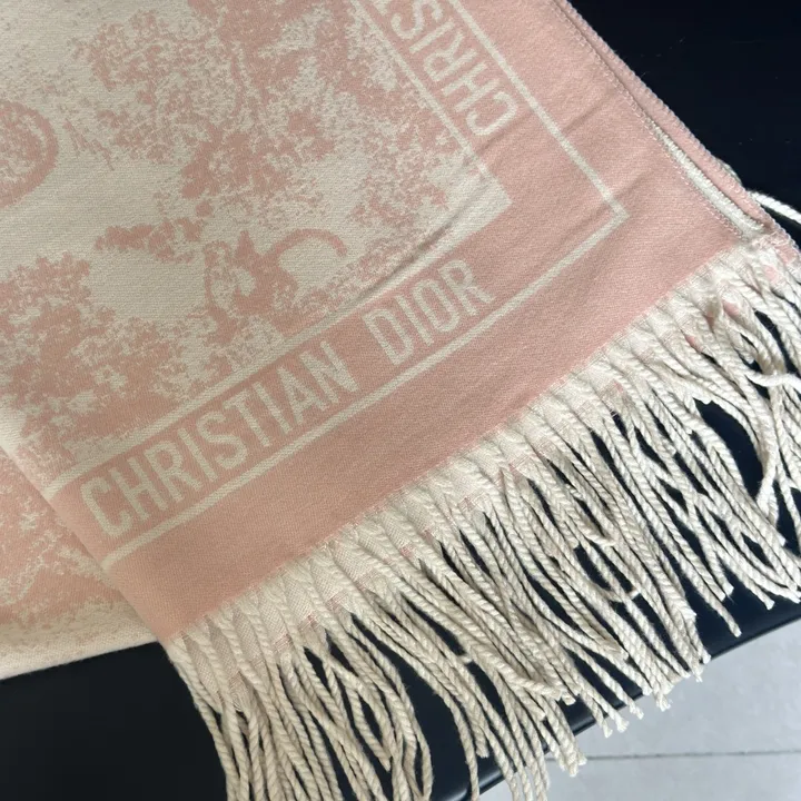 スーパーコピー ディオール マフラー