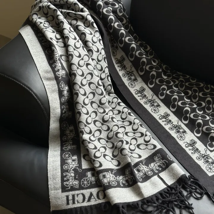 スーパーコピー コーチ マフラー