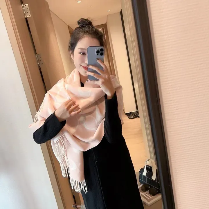 スーパーコピー コーチ マフラー