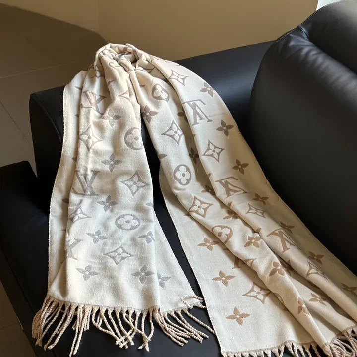 スーパーコピー ルイヴィトン マフラー