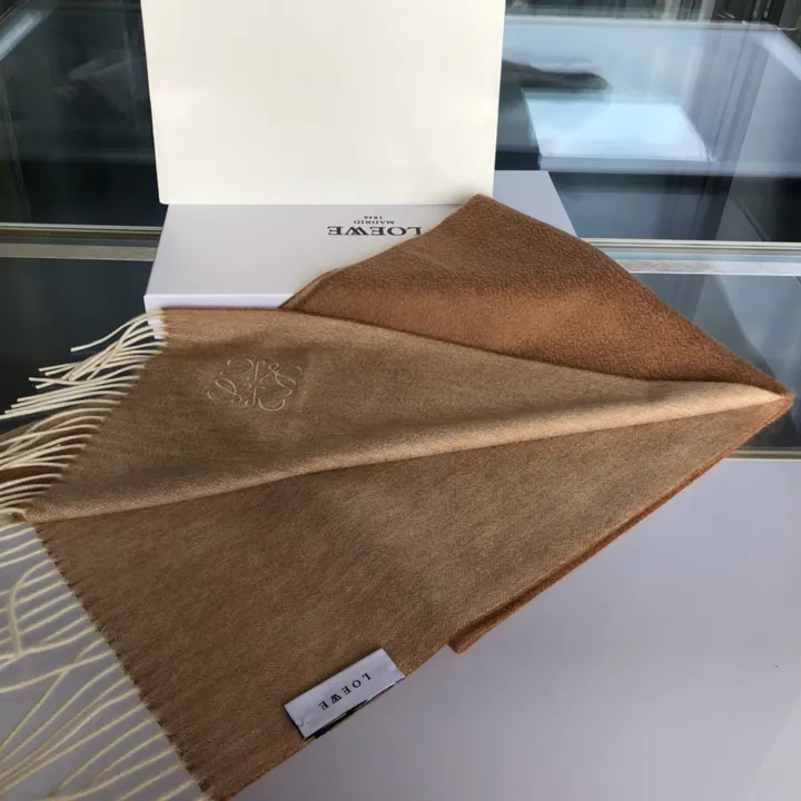 スーパーコピー ロエベ マフラー