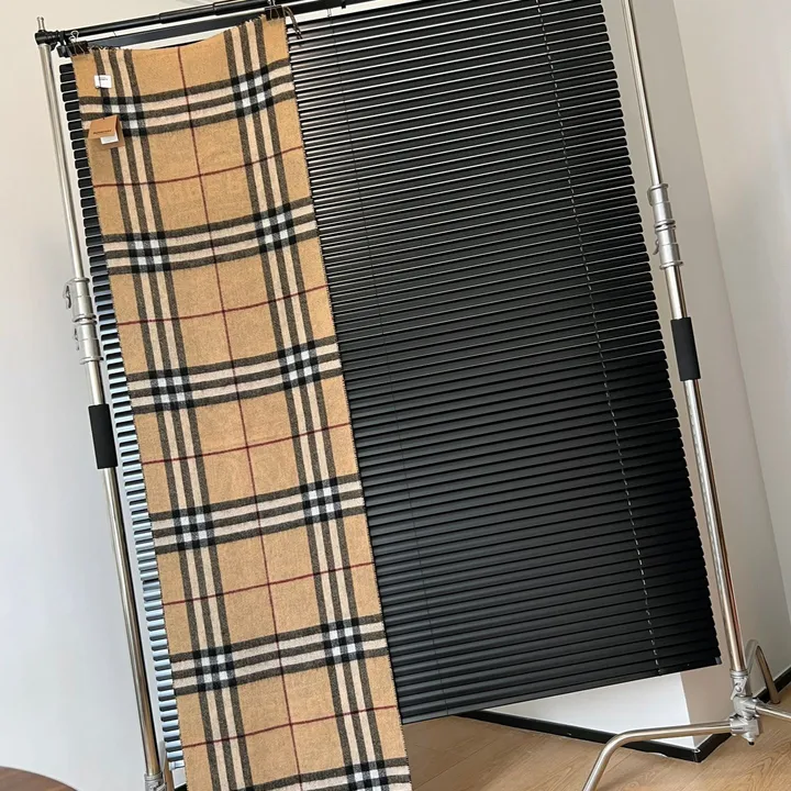 スーパーコピー バーバリー ス マフラー