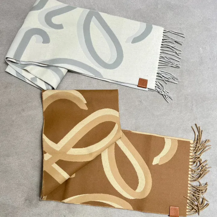 スーパーコピー ロエベ マフラー