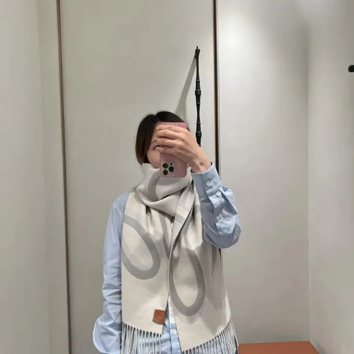 スーパーコピー ロエベ マフラー