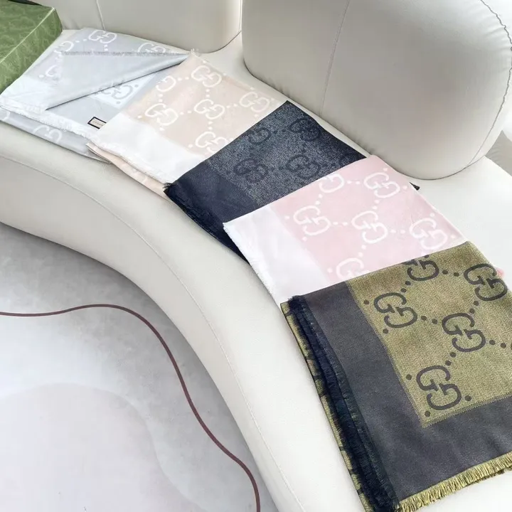 スーパーコピー グッチ マフラー