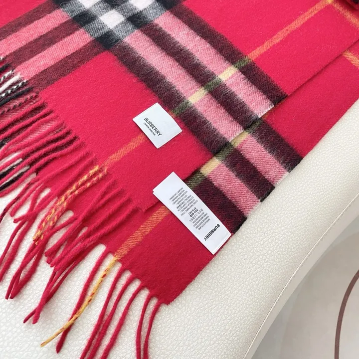 スーパーコピー バーバリー ス マフラー