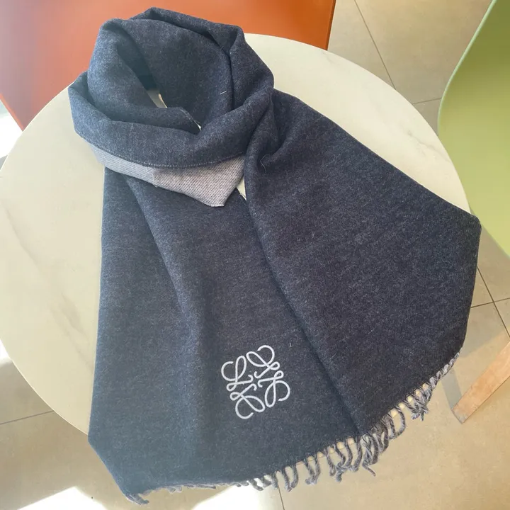 スーパーコピー ロエベ マフラー