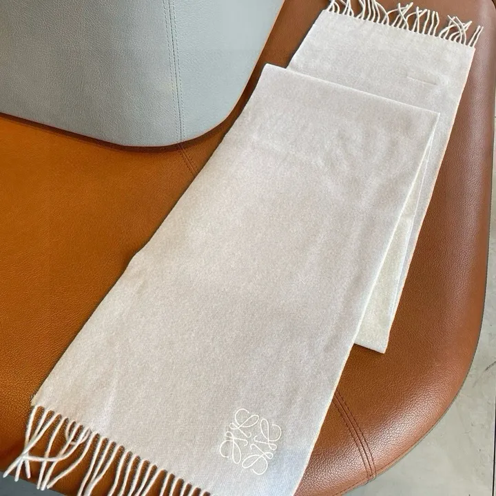 スーパーコピー ロエベ マフラー