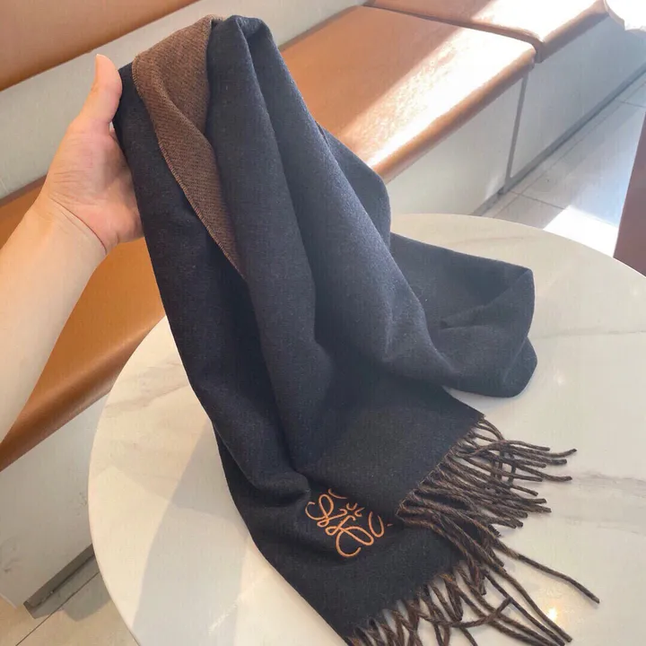 スーパーコピー ロエベ マフラー