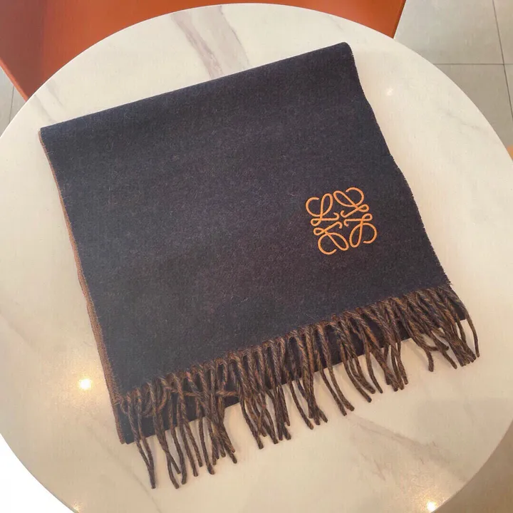 スーパーコピー ロエベ マフラー