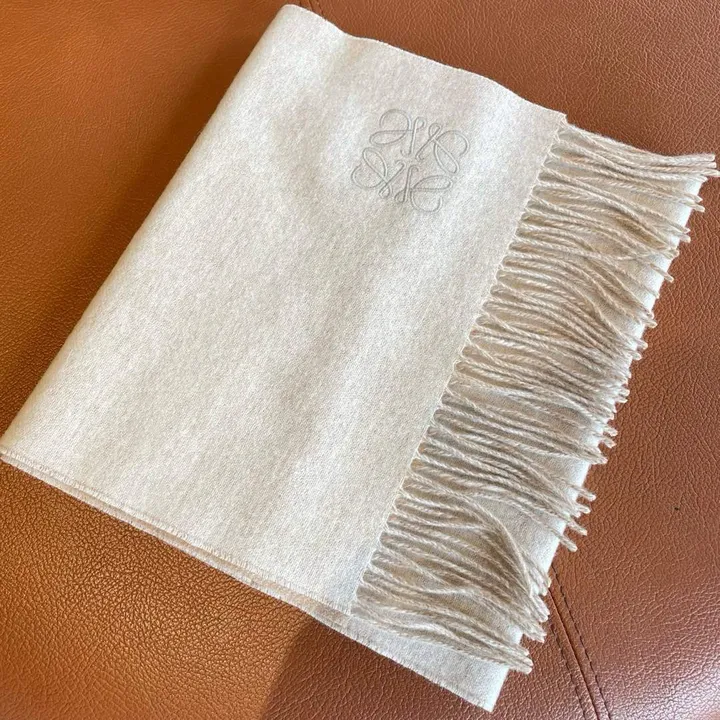 スーパーコピー ロエベ マフラー