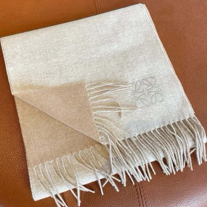 スーパーコピー ロエベ マフラー