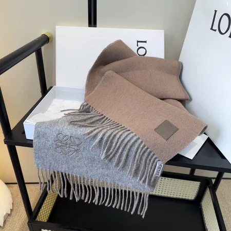 スーパーコピー ロエベ マフラー