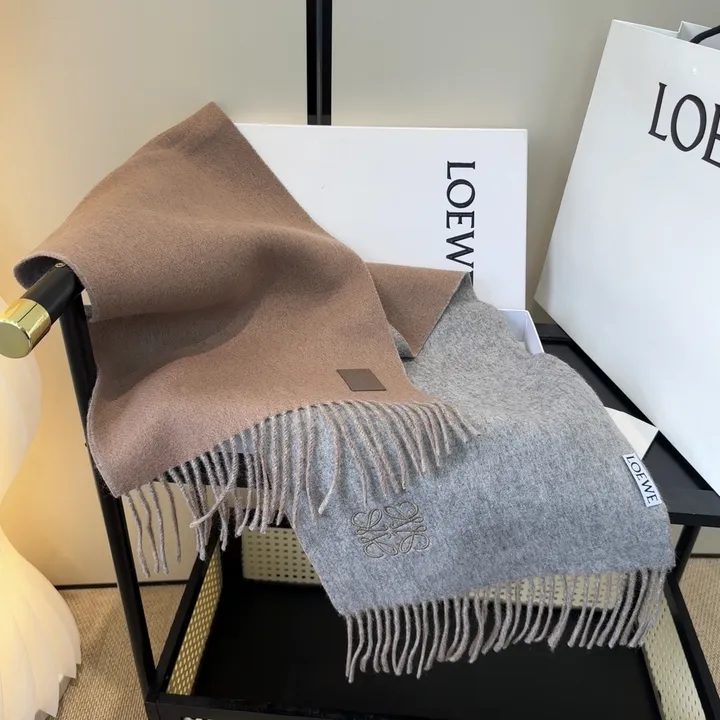 スーパーコピー ロエベ マフラー