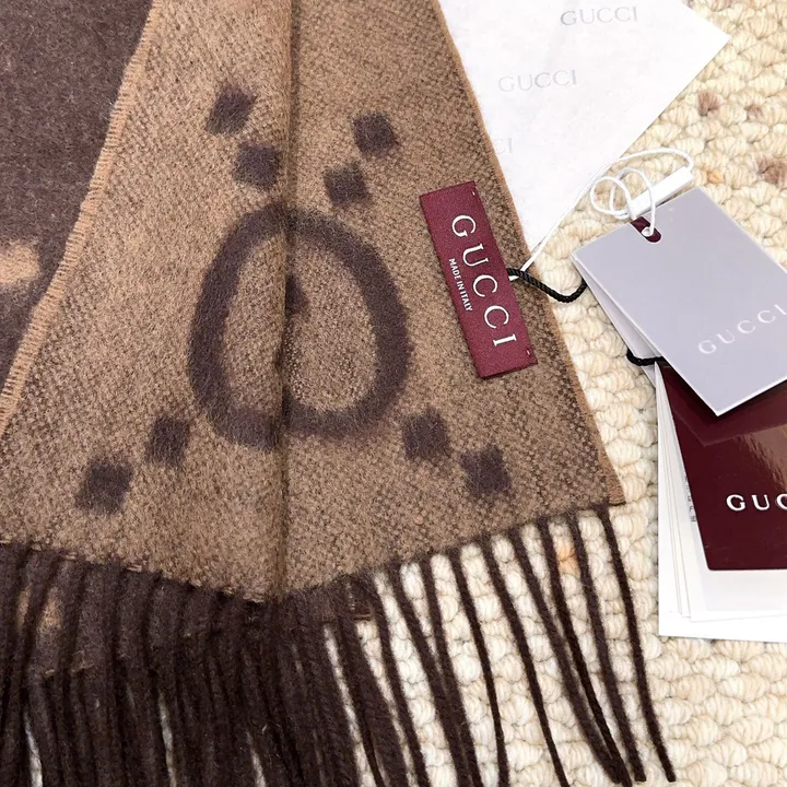 スーパーコピー グッチ マフラー