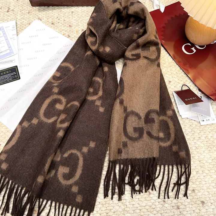 スーパーコピー グッチ マフラー