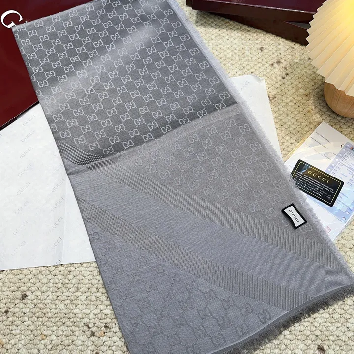 スーパーコピー グッチ マフラー