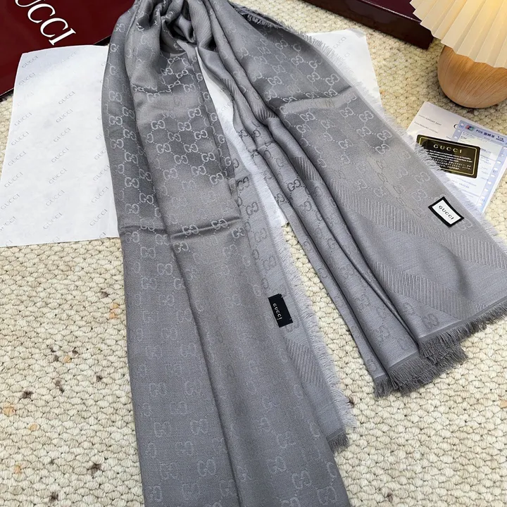 スーパーコピー グッチ マフラー