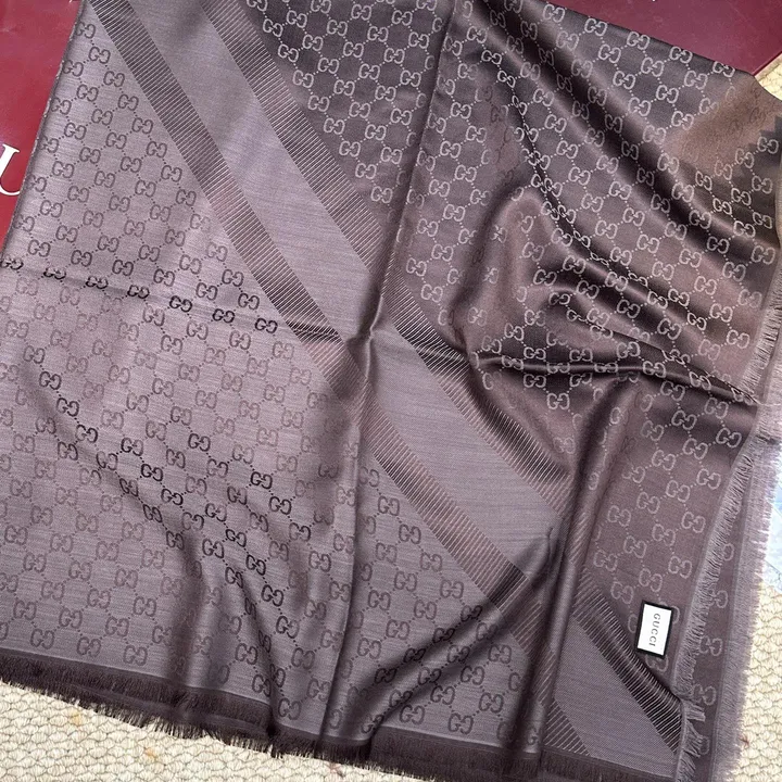 スーパーコピー グッチ マフラー