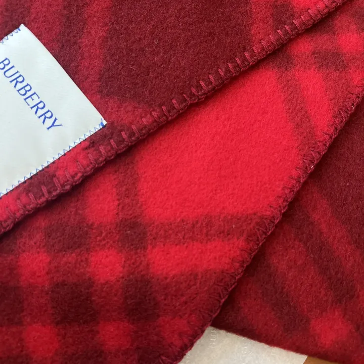 スーパーコピー バーバリー ス マフラー