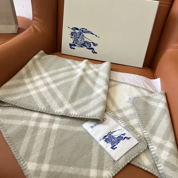 スーパーコピー バーバリー ス マフラー