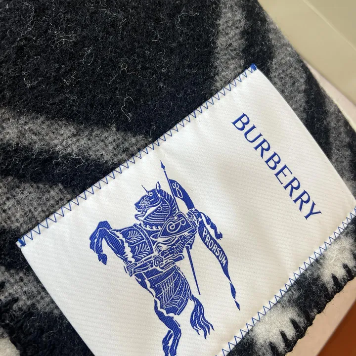 スーパーコピー バーバリー ス マフラー