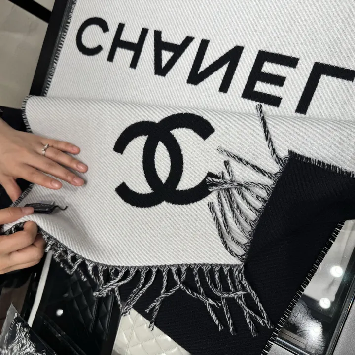 スーパーコピー シャネル マフラー