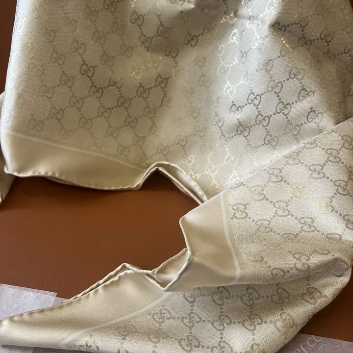 スーパーコピー ルイヴィトン マフラー