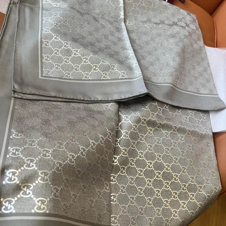 スーパーコピー ルイヴィトン マフラー