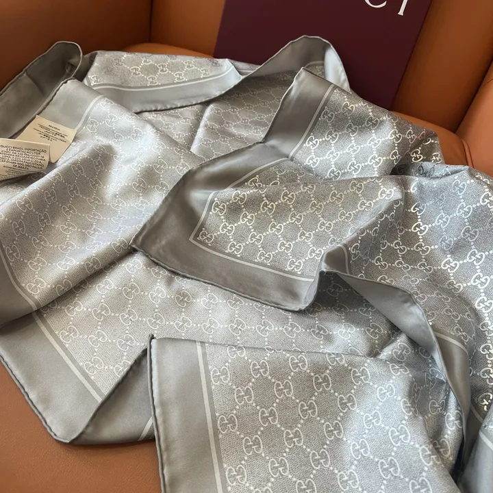 スーパーコピー ルイヴィトン マフラー